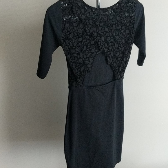 Dress - Picture 2 of 2